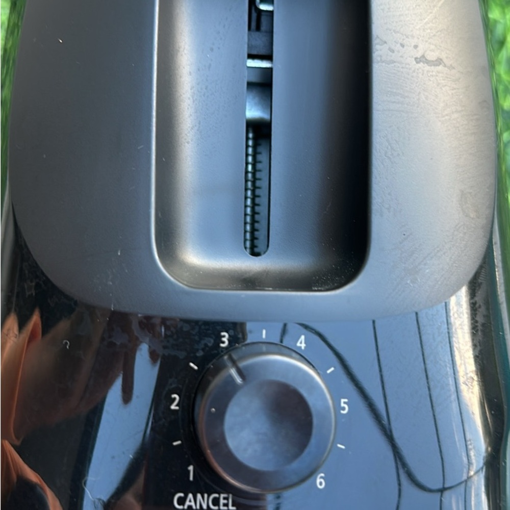 Black Toaster - Picture 5 of 5